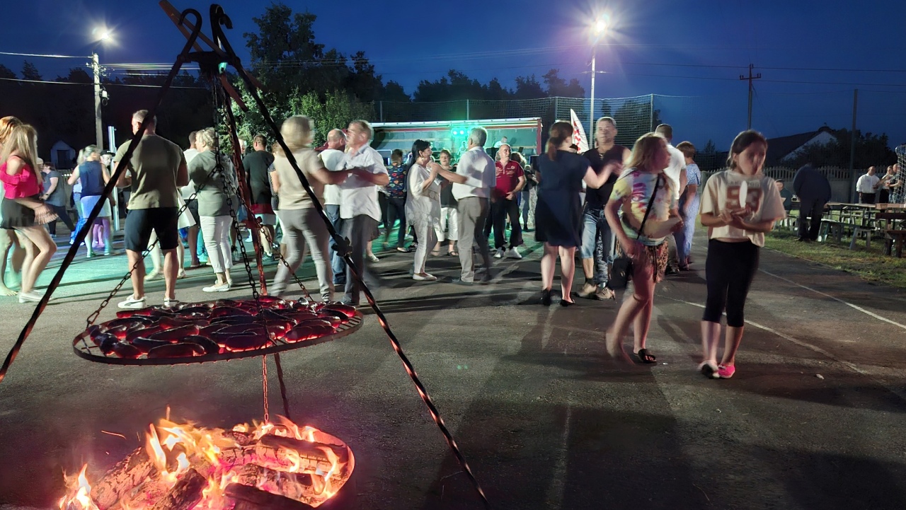 Potańcówka w Durlasach [13.07.2024] - zdjęcie #5 - eOstroleka.pl