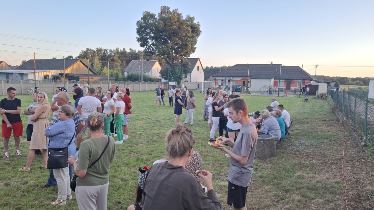 Potańcówka w Durlasach [13.07.2024] - zdjęcie #16 - eOstroleka.pl