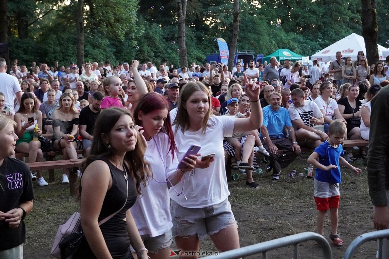 Gromee na zakończenie Święta Folkloru Kurpiowskiego w Zawadach [14.07.2024] - zdjęcie #136 - eOstroleka.pl