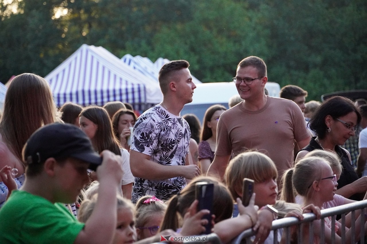 Gromee na zakończenie Święta Folkloru Kurpiowskiego w Zawadach [14.07.2024] - zdjęcie #134 - eOstroleka.pl