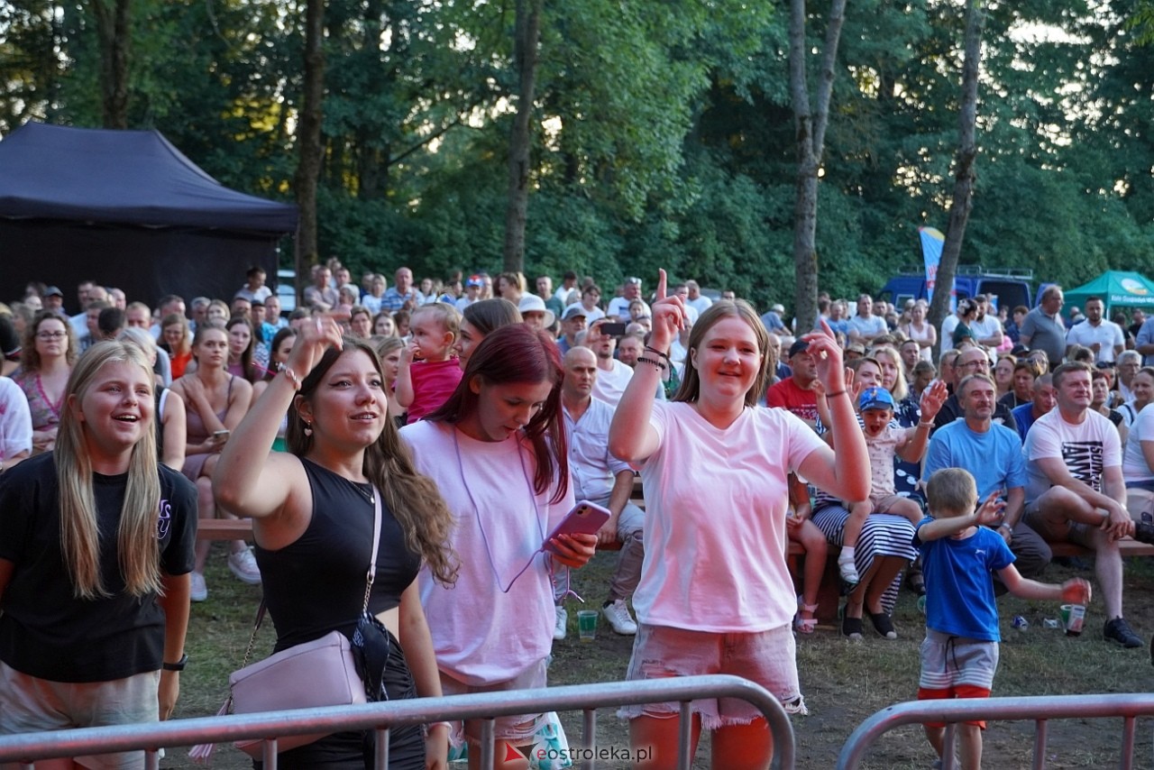 Gromee na zakończenie Święta Folkloru Kurpiowskiego w Zawadach [14.07.2024] - zdjęcie #127 - eOstroleka.pl