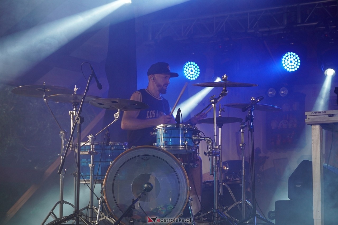 Gromee na zakończenie Święta Folkloru Kurpiowskiego w Zawadach [14.07.2024] - zdjęcie #123 - eOstroleka.pl