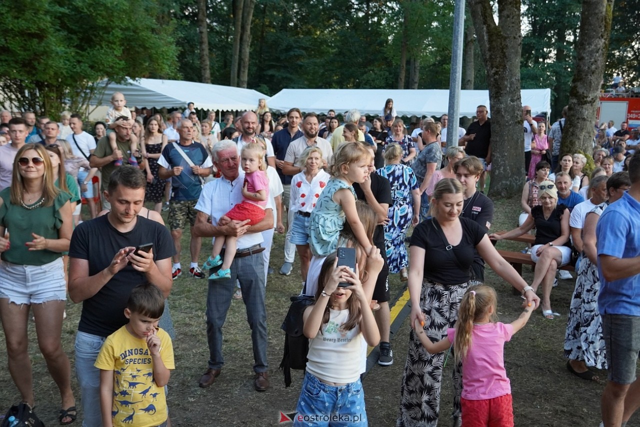 Gromee na zakończenie Święta Folkloru Kurpiowskiego w Zawadach [14.07.2024] - zdjęcie #97 - eOstroleka.pl