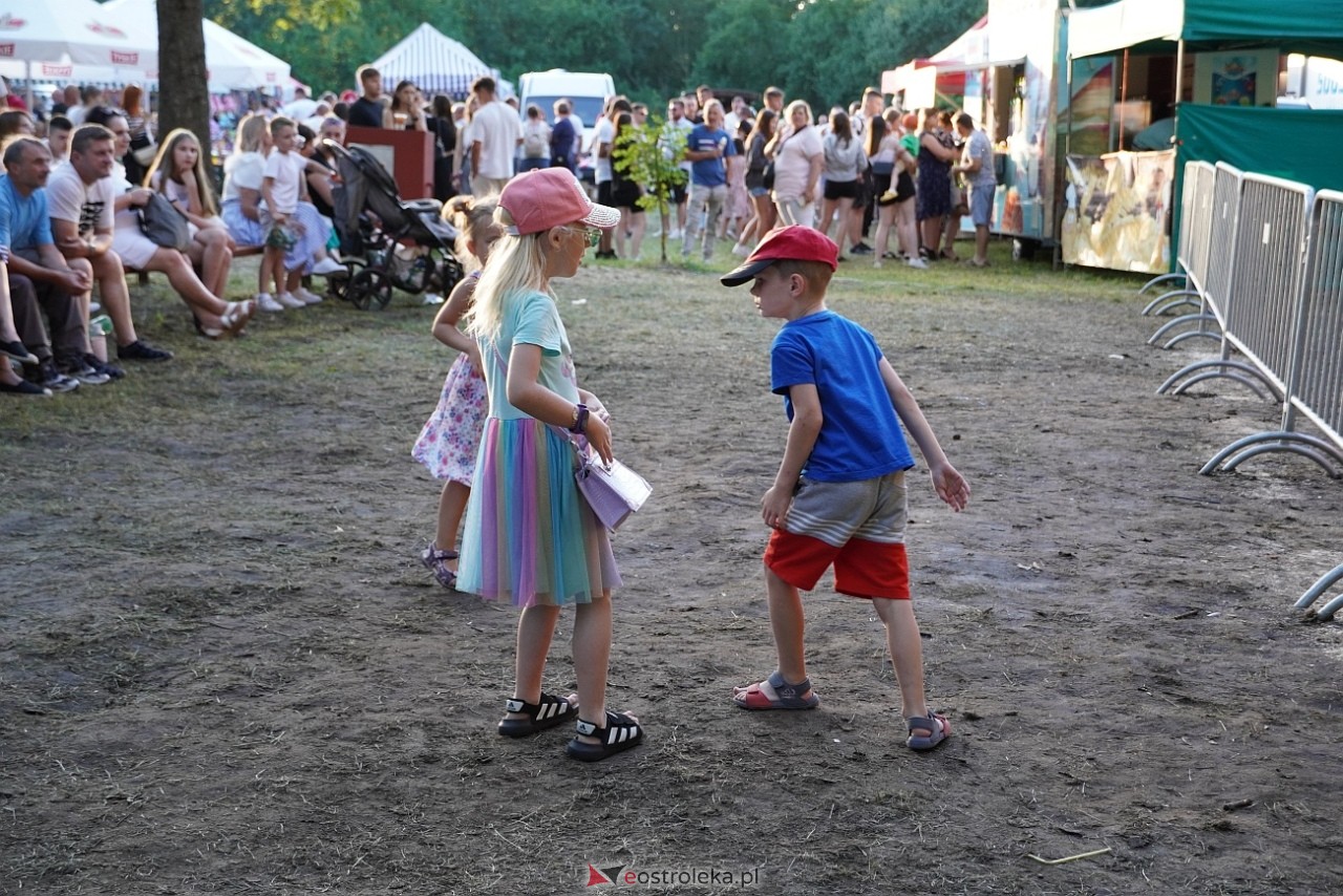 Gromee na zakończenie Święta Folkloru Kurpiowskiego w Zawadach [14.07.2024] - zdjęcie #96 - eOstroleka.pl