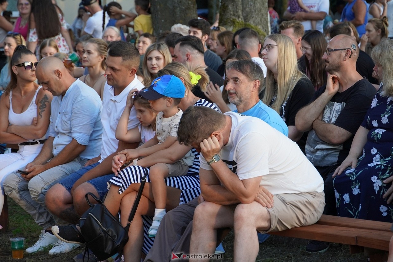 Gromee na zakończenie Święta Folkloru Kurpiowskiego w Zawadach [14.07.2024] - zdjęcie #88 - eOstroleka.pl