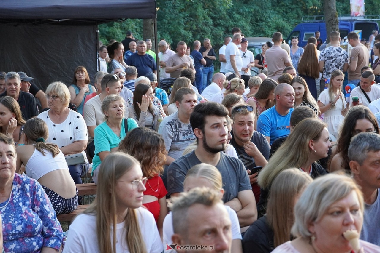 Gromee na zakończenie Święta Folkloru Kurpiowskiego w Zawadach [14.07.2024] - zdjęcie #81 - eOstroleka.pl