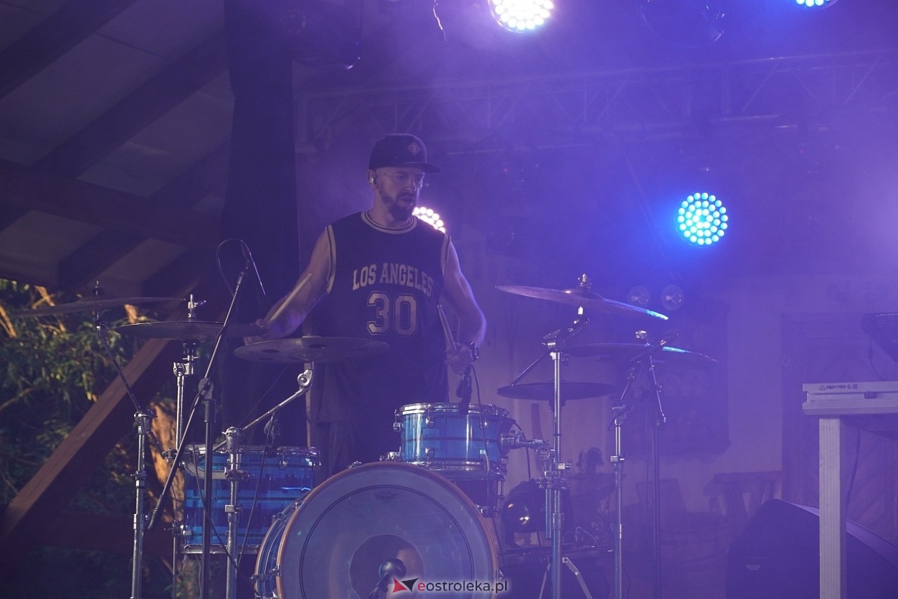 Gromee na zakończenie Święta Folkloru Kurpiowskiego w Zawadach [14.07.2024] - zdjęcie #50 - eOstroleka.pl