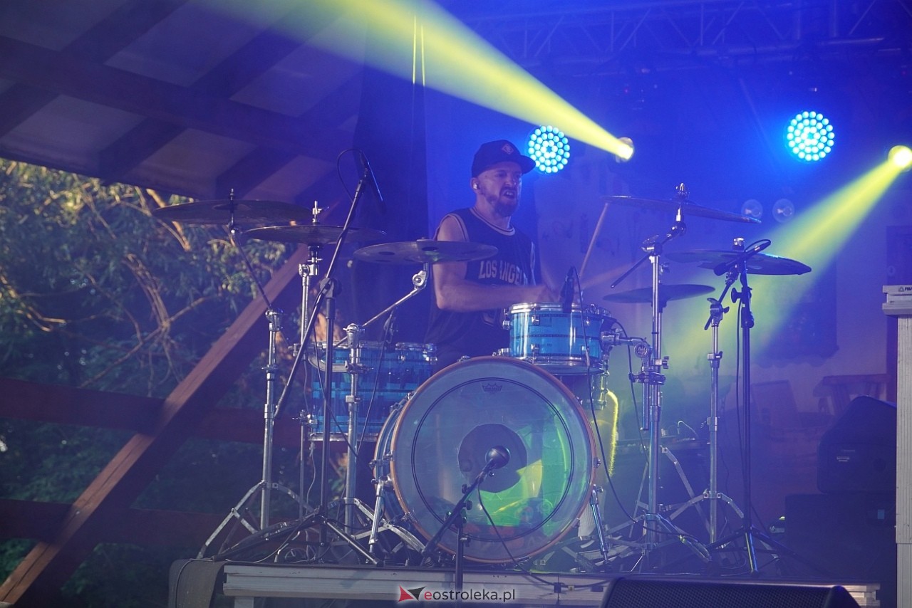 Gromee na zakończenie Święta Folkloru Kurpiowskiego w Zawadach [14.07.2024] - zdjęcie #41 - eOstroleka.pl