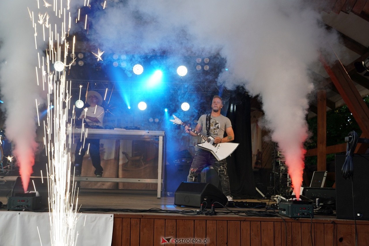 Gromee na zakończenie Święta Folkloru Kurpiowskiego w Zawadach [14.07.2024] - zdjęcie #40 - eOstroleka.pl