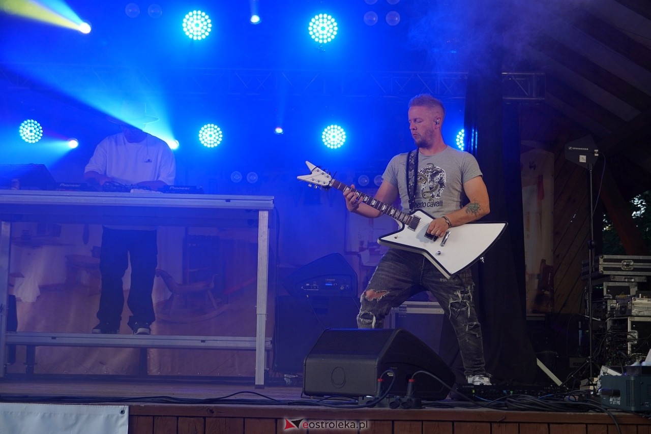 Gromee na zakończenie Święta Folkloru Kurpiowskiego w Zawadach [14.07.2024] - zdjęcie #31 - eOstroleka.pl