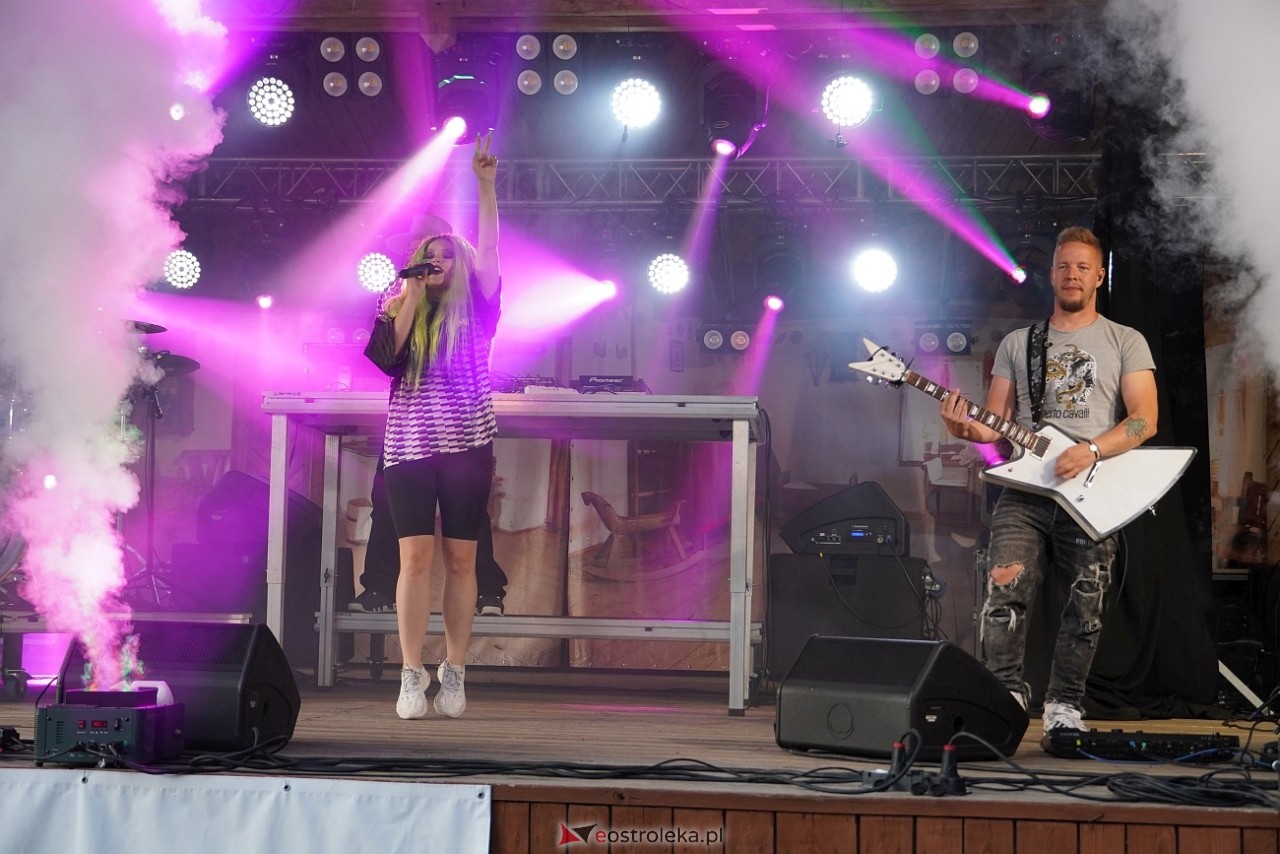 Gromee na zakończenie Święta Folkloru Kurpiowskiego w Zawadach [14.07.2024] - zdjęcie #28 - eOstroleka.pl