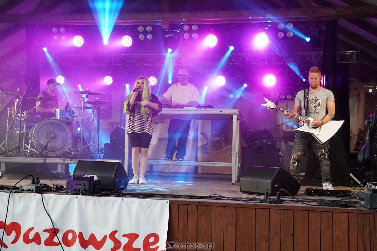 Gromee na zakończenie Święta Folkloru Kurpiowskiego w Zawadach [14.07.2024] - zdjęcie #19 - eOstroleka.pl