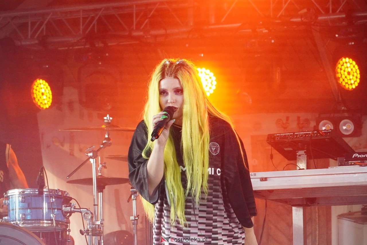 Gromee na zakończenie Święta Folkloru Kurpiowskiego w Zawadach [14.07.2024] - zdjęcie #1 - eOstroleka.pl