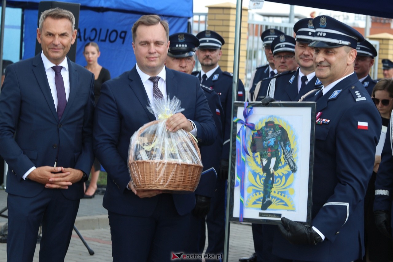 Święto Policji 2024 w Ostrołęce [15.07.2024] - zdjęcie #15 - eOstroleka.pl
