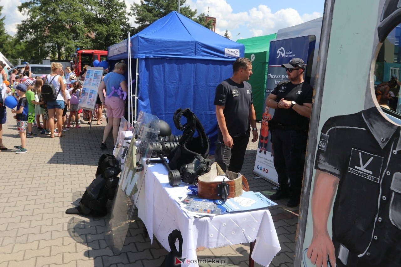 Święto Policji 2024 w Ostrołęce - piknik rodzinny [15.07.2024] - zdjęcie #32 - eOstroleka.pl