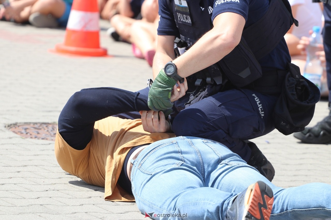 Święto Policji 2024 w Ostrołęce - piknik rodzinny [15.07.2024] - zdjęcie #19 - eOstroleka.pl
