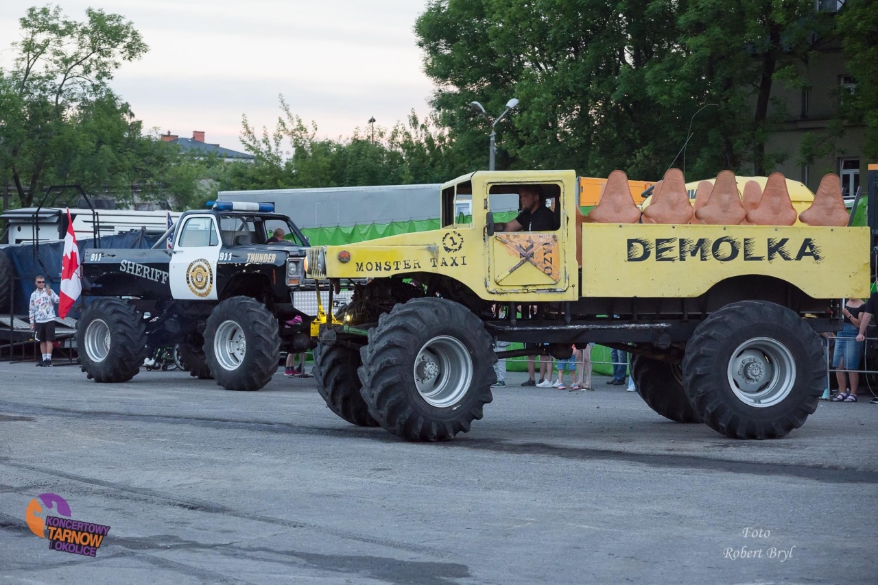 MONSTER TRUCK SHOW - zdjęcie #13 - eOstroleka.pl