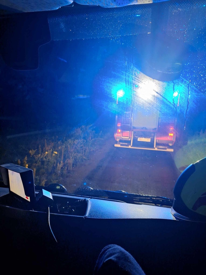 Usuwanie skutków nawałnicy w Czarni [17.07.2024] - zdjęcie #6 - eOstroleka.pl