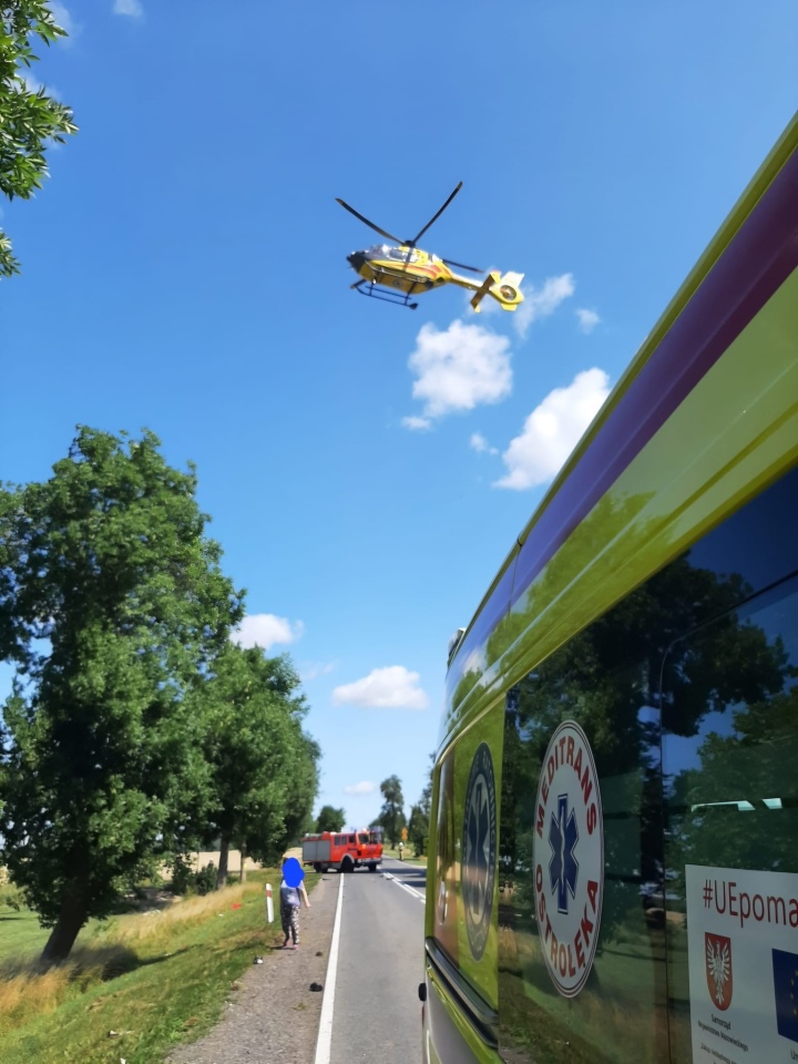 Wypadek w m. Romany Sebory [18.07.2024] - zdjęcie #9 - eOstroleka.pl
