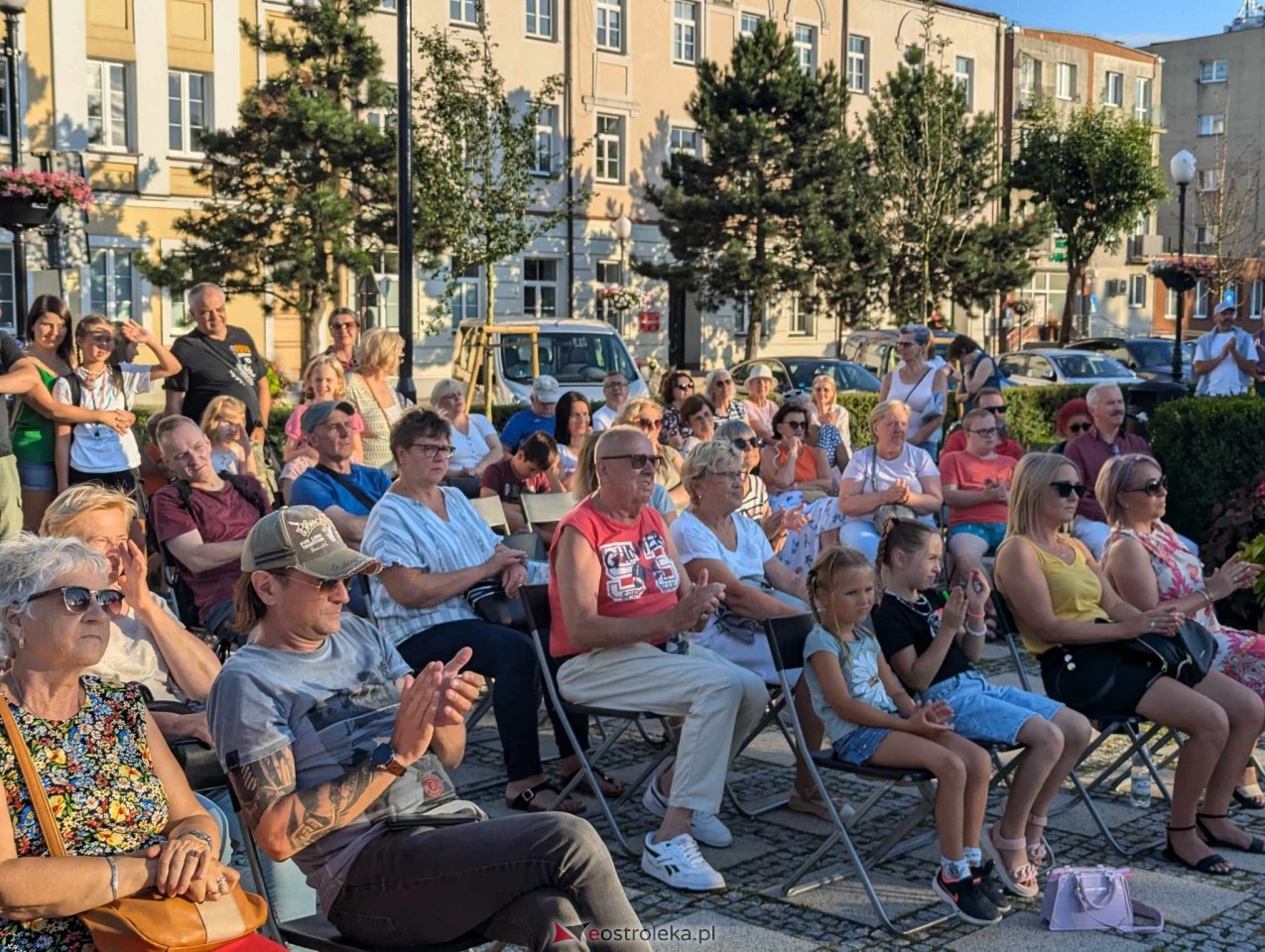 Art Czwartek - Agata Mieszała [18.07.2024] - zdjęcie #10 - eOstroleka.pl