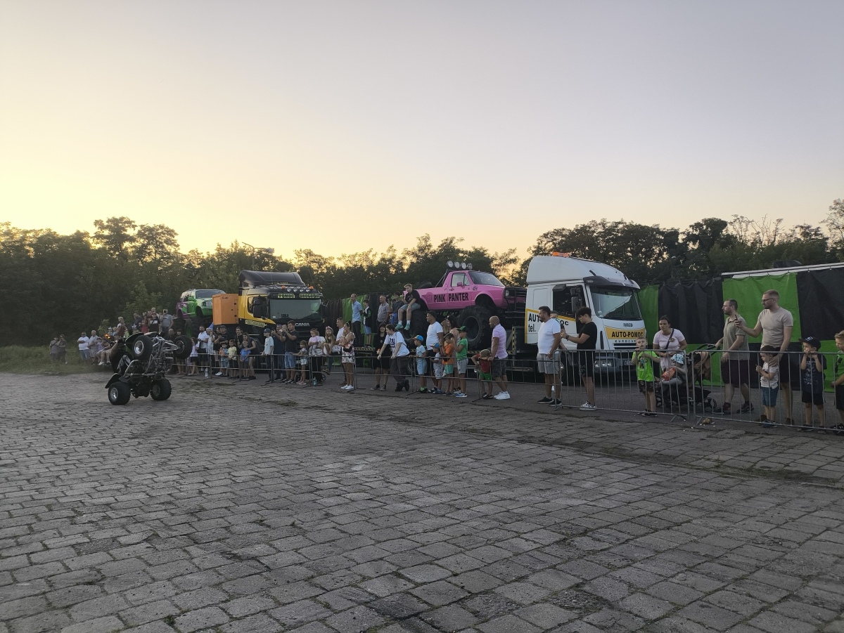Moto Monster Show w Ostrołęce [19.07.2024] - zdjęcie #13 - eOstroleka.pl