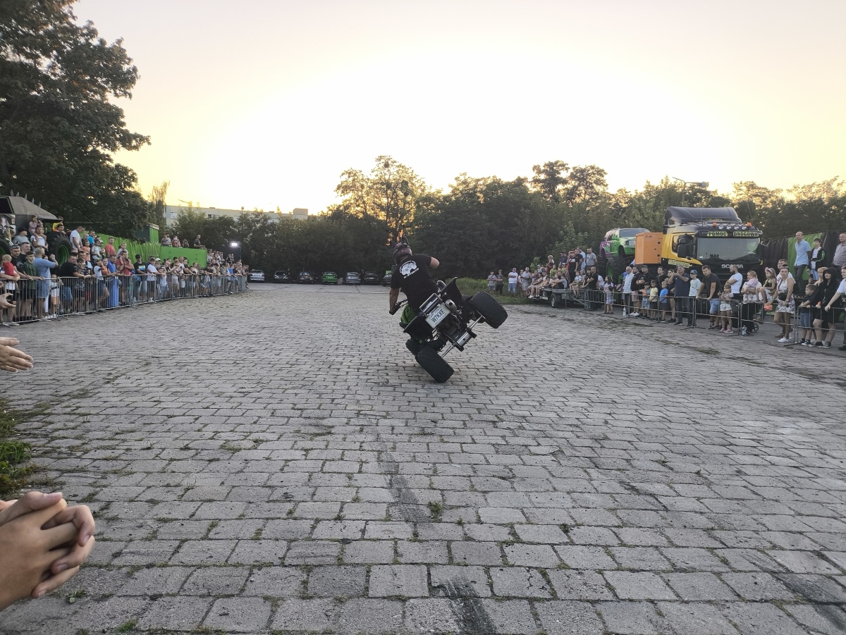 Moto Monster Show w Ostrołęce [19.07.2024] - zdjęcie #10 - eOstroleka.pl