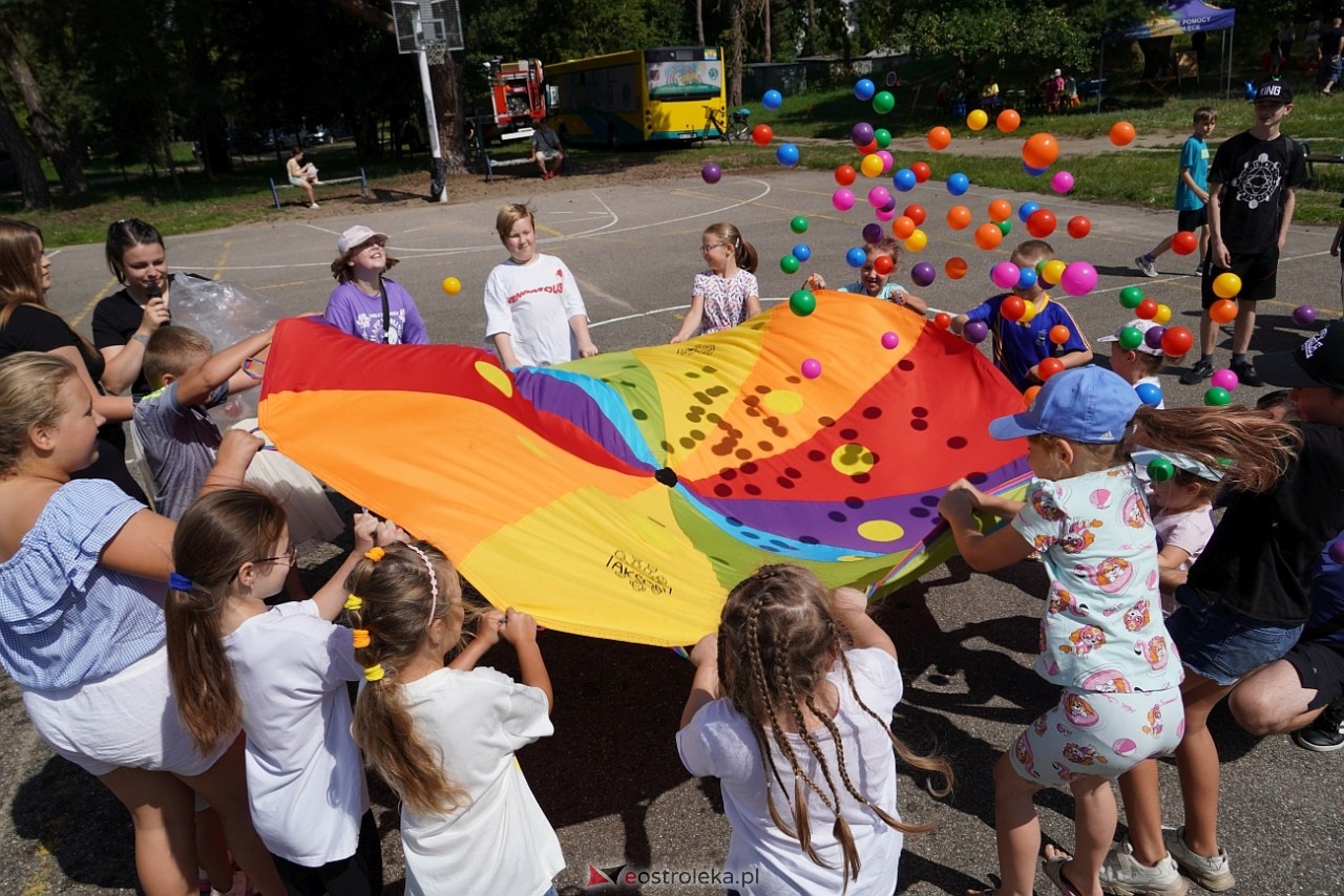 Radosne wakacje na osiedlu Wojciechowice [20.07.2024] - zdjęcie #32 - eOstroleka.pl