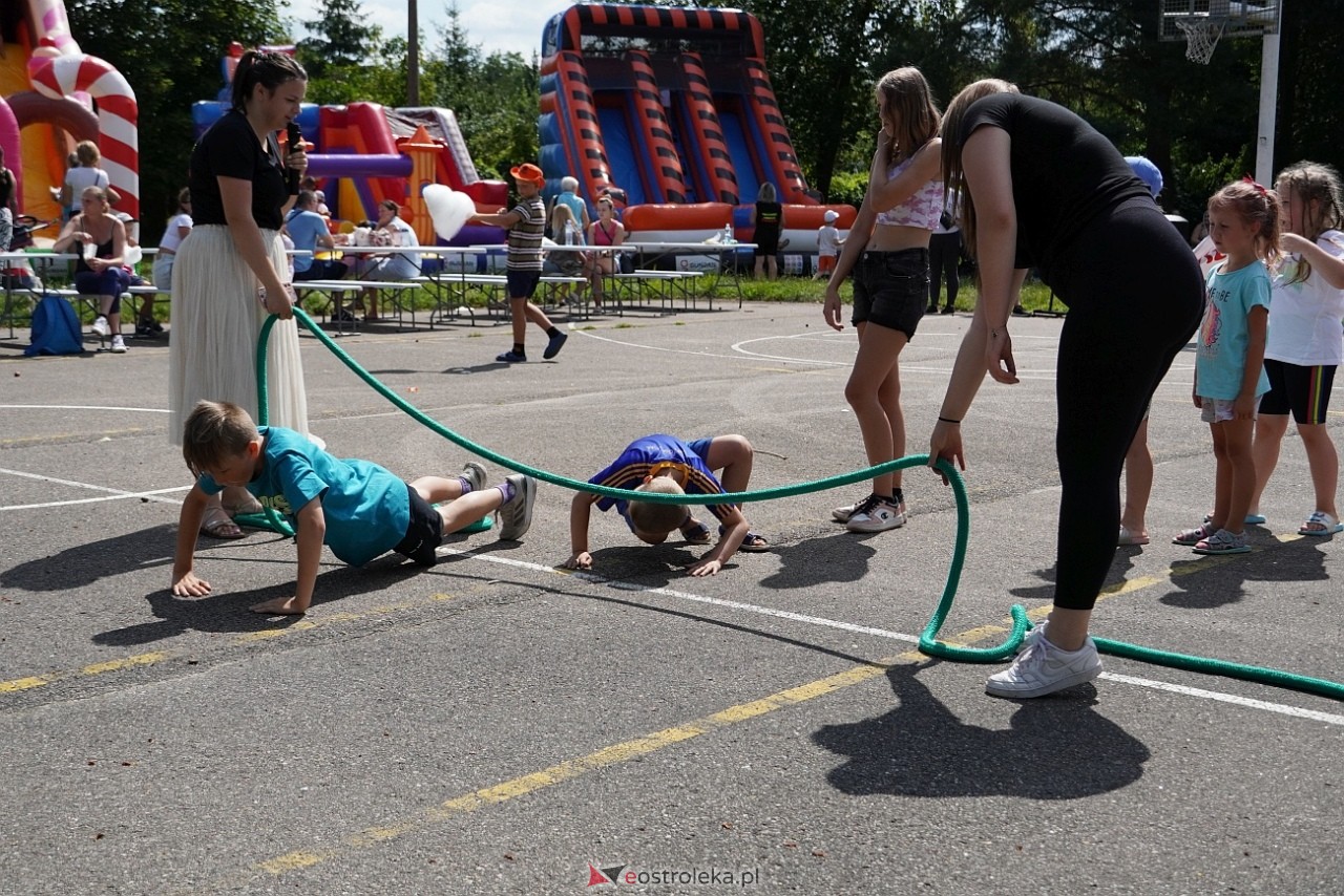 Radosne wakacje na osiedlu Wojciechowice [20.07.2024] - zdjęcie #21 - eOstroleka.pl