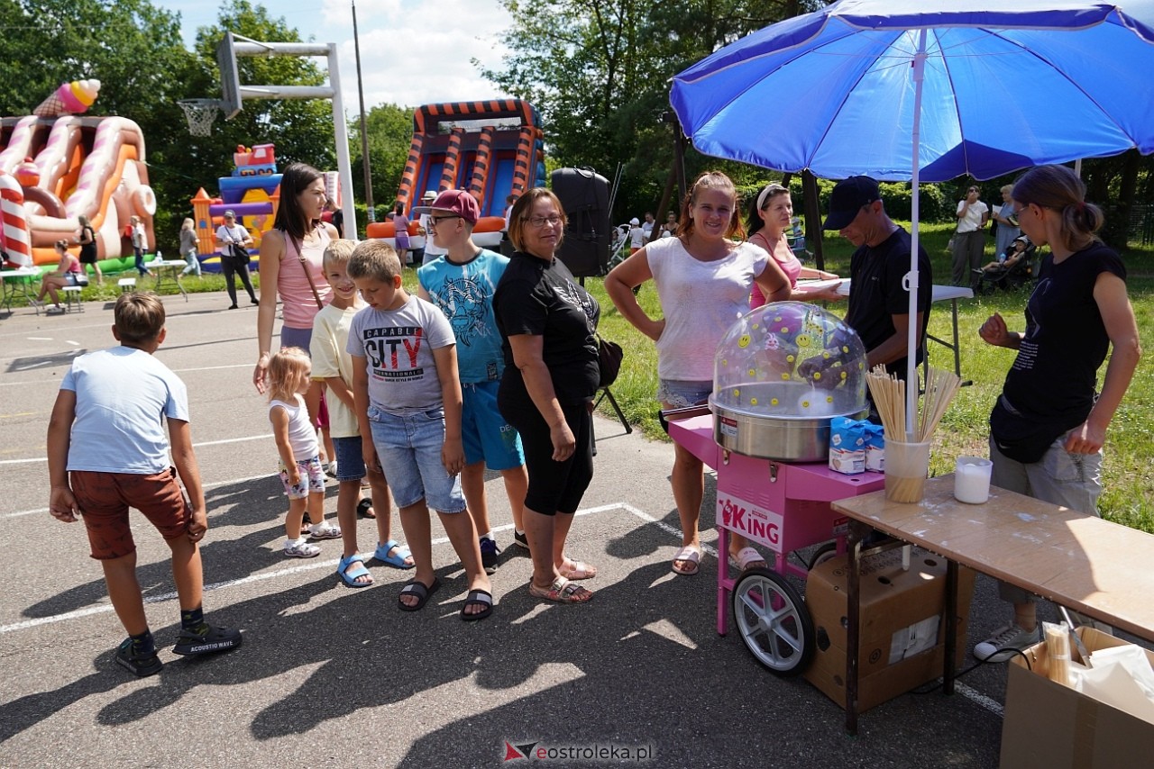 Radosne wakacje na osiedlu Wojciechowice [20.07.2024] - zdjęcie #15 - eOstroleka.pl