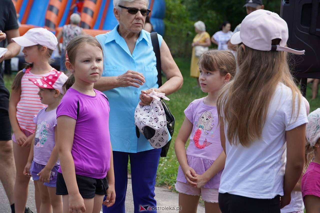 Radosne wakacje na osiedlu Wojciechowice [20.07.2024] - zdjęcie #10 - eOstroleka.pl