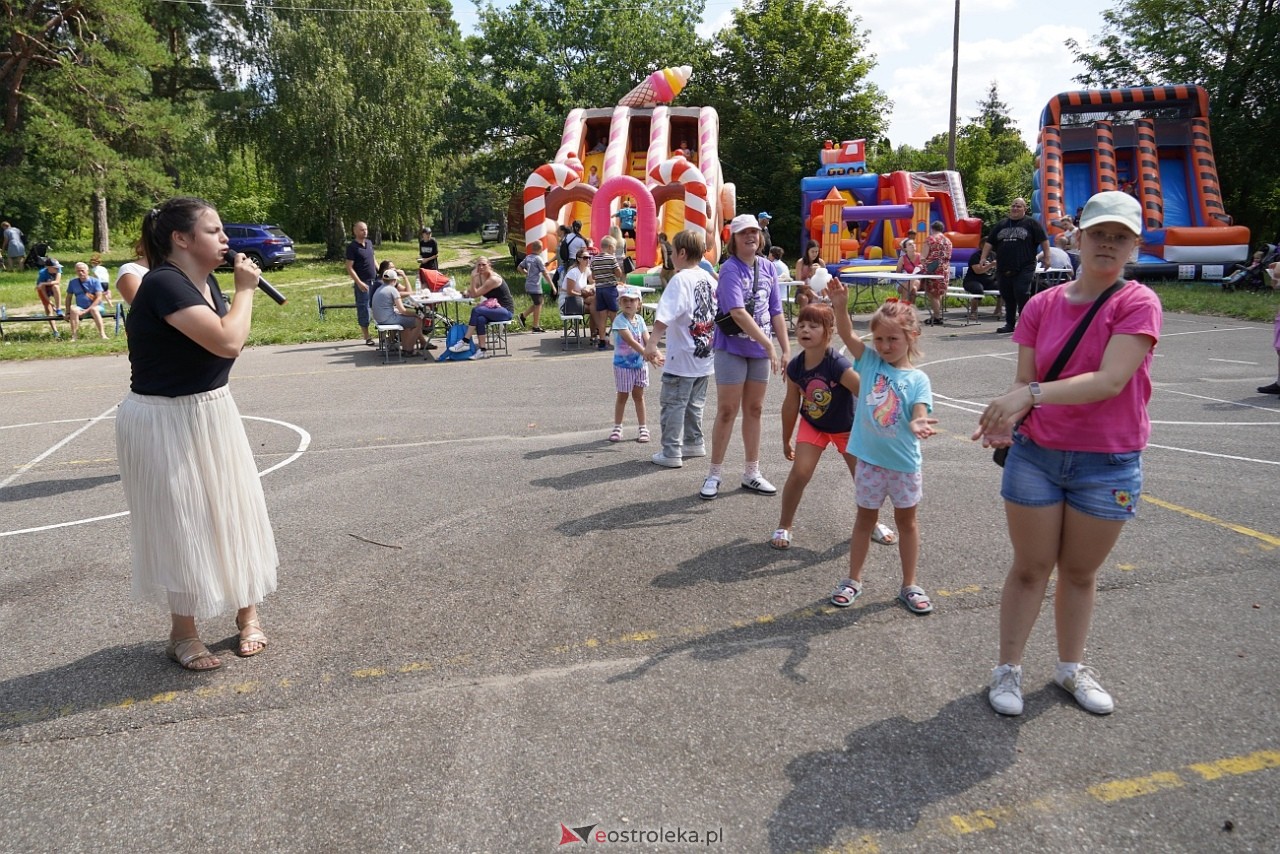 Radosne wakacje na osiedlu Wojciechowice [20.07.2024] - zdjęcie #9 - eOstroleka.pl