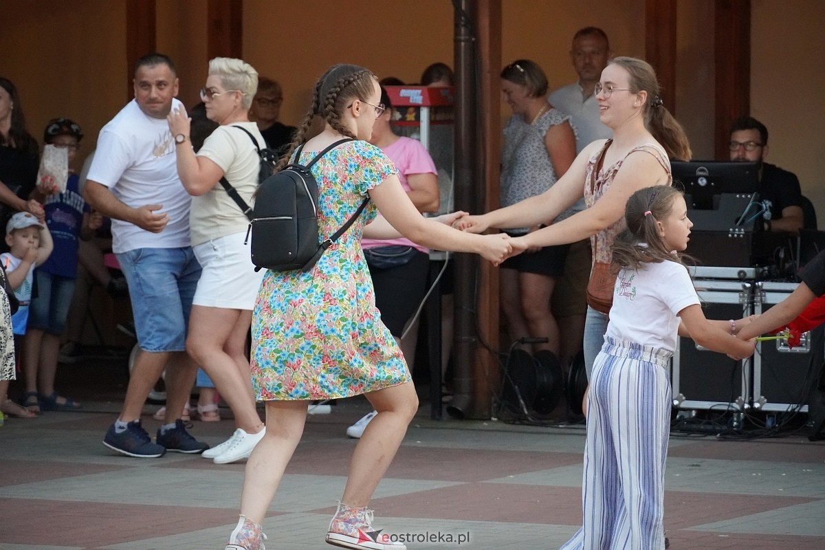 Piękni i Młodzi - Magda Narożna w Łysych. Festyn rodzinny 2024 - zdjęcie #29 - eOstroleka.pl