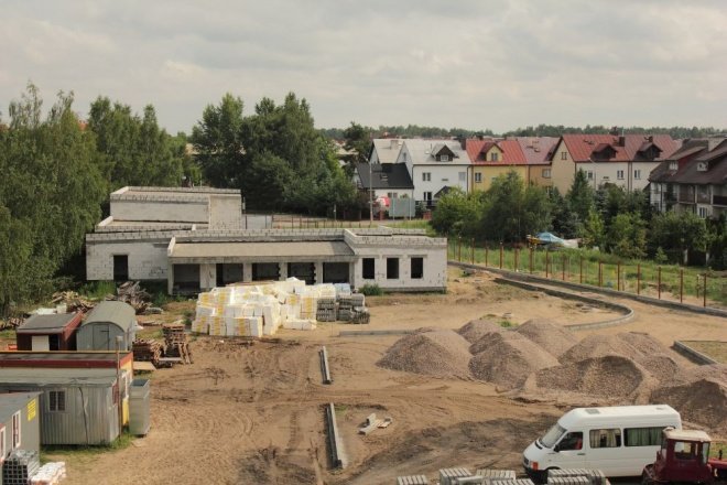 Na budowie komendy policji w Ostrołęce (15.07.2011) - zdjęcie #8 - eOstroleka.pl