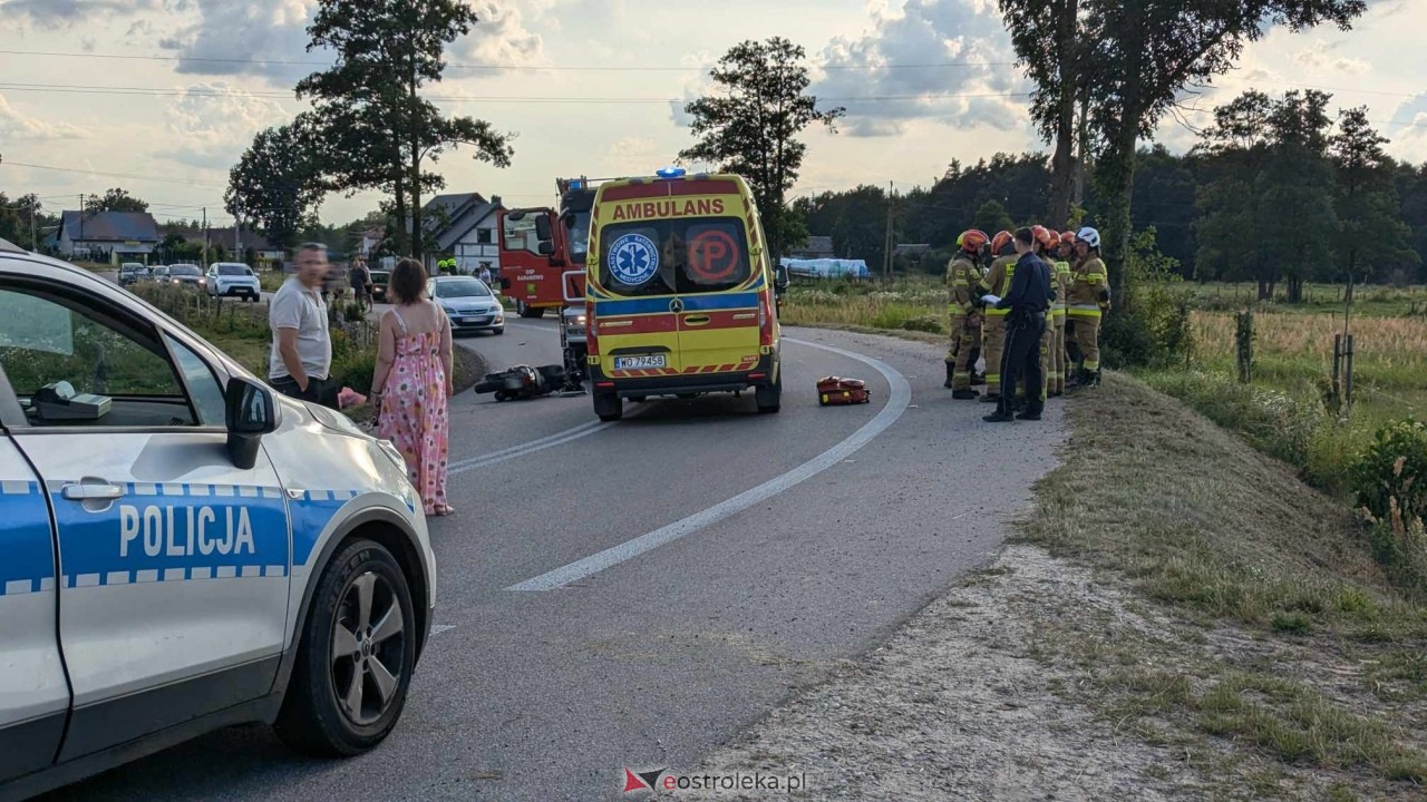 Wypadek w Czarnotrzewiu [26.07.2024] - zdjęcie #1 - eOstroleka.pl