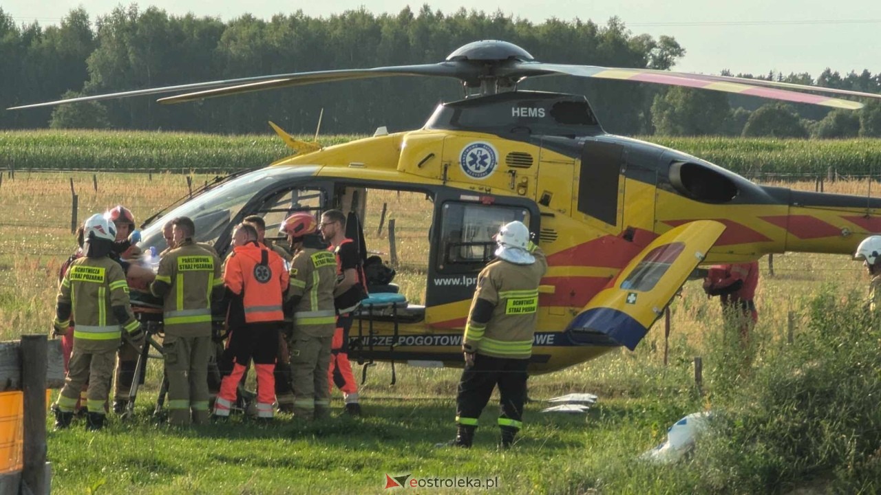 Wypadek w Czarnotrzewiu [26.07.2024] - zdjęcie #24 - eOstroleka.pl