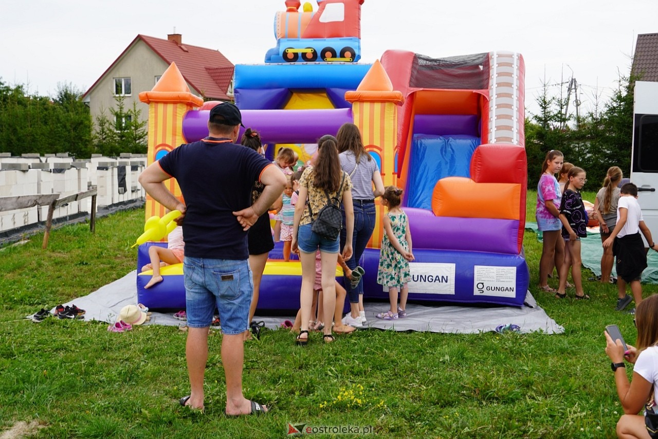 Piknik profilaktyczny z kinem plenerowym w Olszewie-Borkach [27.07.2024] - zdjęcie #43 - eOstroleka.pl