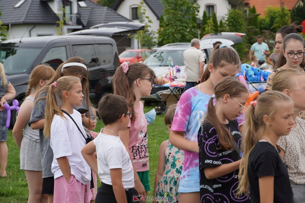 Piknik profilaktyczny z kinem plenerowym w Olszewie-Borkach [27.07.2024] - zdjęcie #24 - eOstroleka.pl