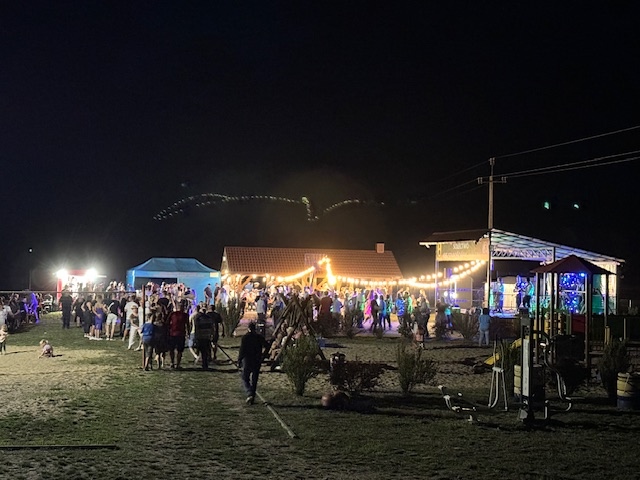 Potańcówka #WeWsiObok w Łęgu Starościńskim [27.07.2024] - zdjęcie #1 - eOstroleka.pl