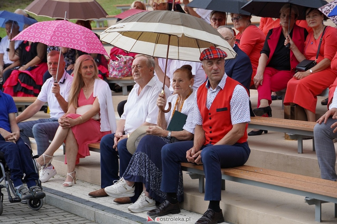 Przegląd piosenki klubów seniora w Baranowie [28.07.2024] - zdjęcie #12 - eOstroleka.pl