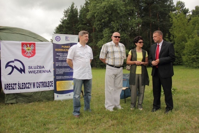 Turniej plażówki służb mundurowych (16.07.2011) - zdjęcie #91 - eOstroleka.pl