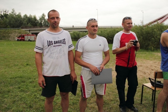 Turniej plażówki służb mundurowych (16.07.2011) - zdjęcie #8 - eOstroleka.pl