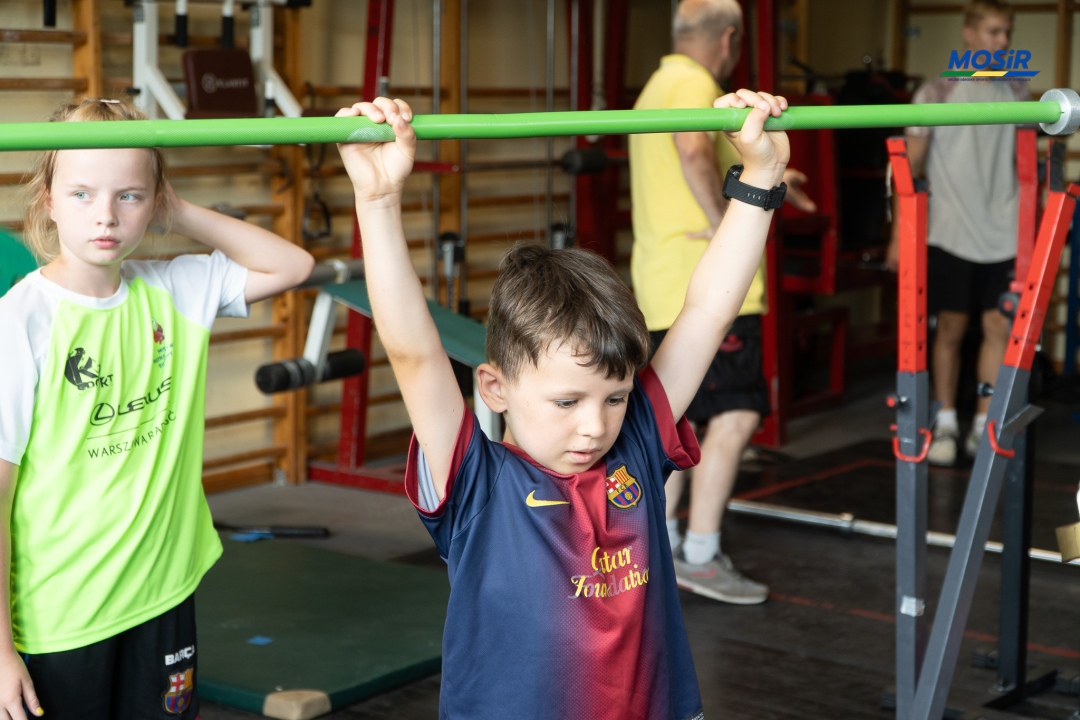 Wakacyjne zajęcia z UKS Atleta Ostrołęka - zdjęcie #22 - eOstroleka.pl