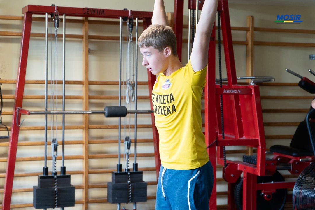 Wakacyjne zajęcia z UKS Atleta Ostrołęka - zdjęcie #12 - eOstroleka.pl
