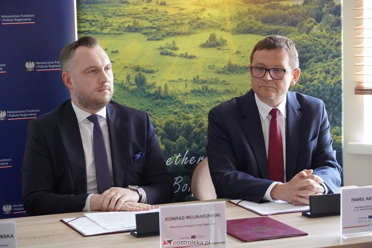 Wielka inwestycja ostrołęckiego szpitala - nowe lądowisko i windy. Podpisanie umowy [29.07.2024] - zdjęcie #36 - eOstroleka.pl