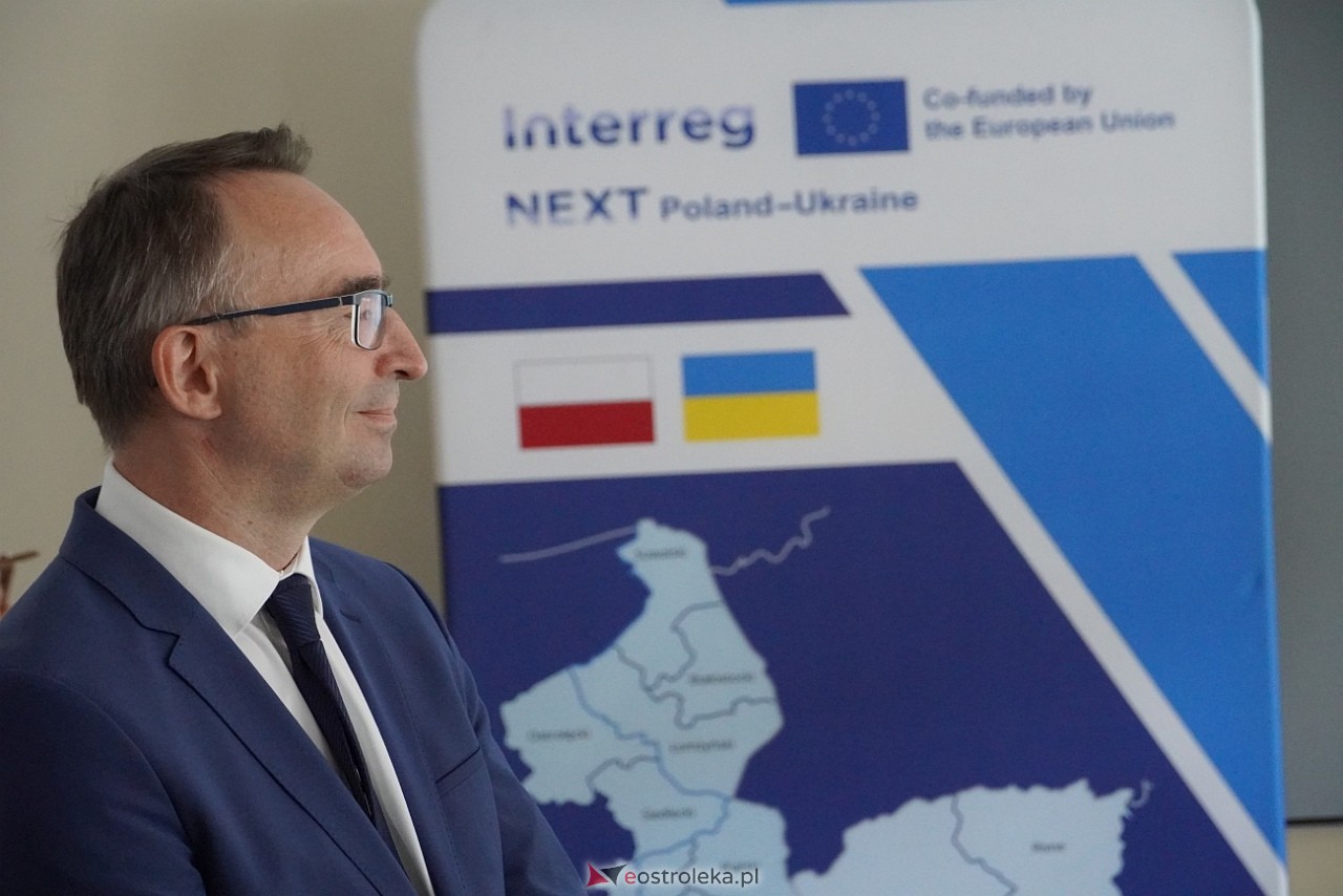 Wielka inwestycja ostrołęckiego szpitala - nowe lądowisko i windy. Podpisanie umowy [29.07.2024] - zdjęcie #33 - eOstroleka.pl