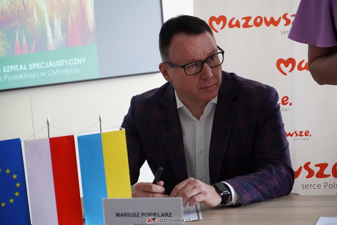 Wielka inwestycja ostrołęckiego szpitala - nowe lądowisko i windy. Podpisanie umowy [29.07.2024] - zdjęcie #32 - eOstroleka.pl