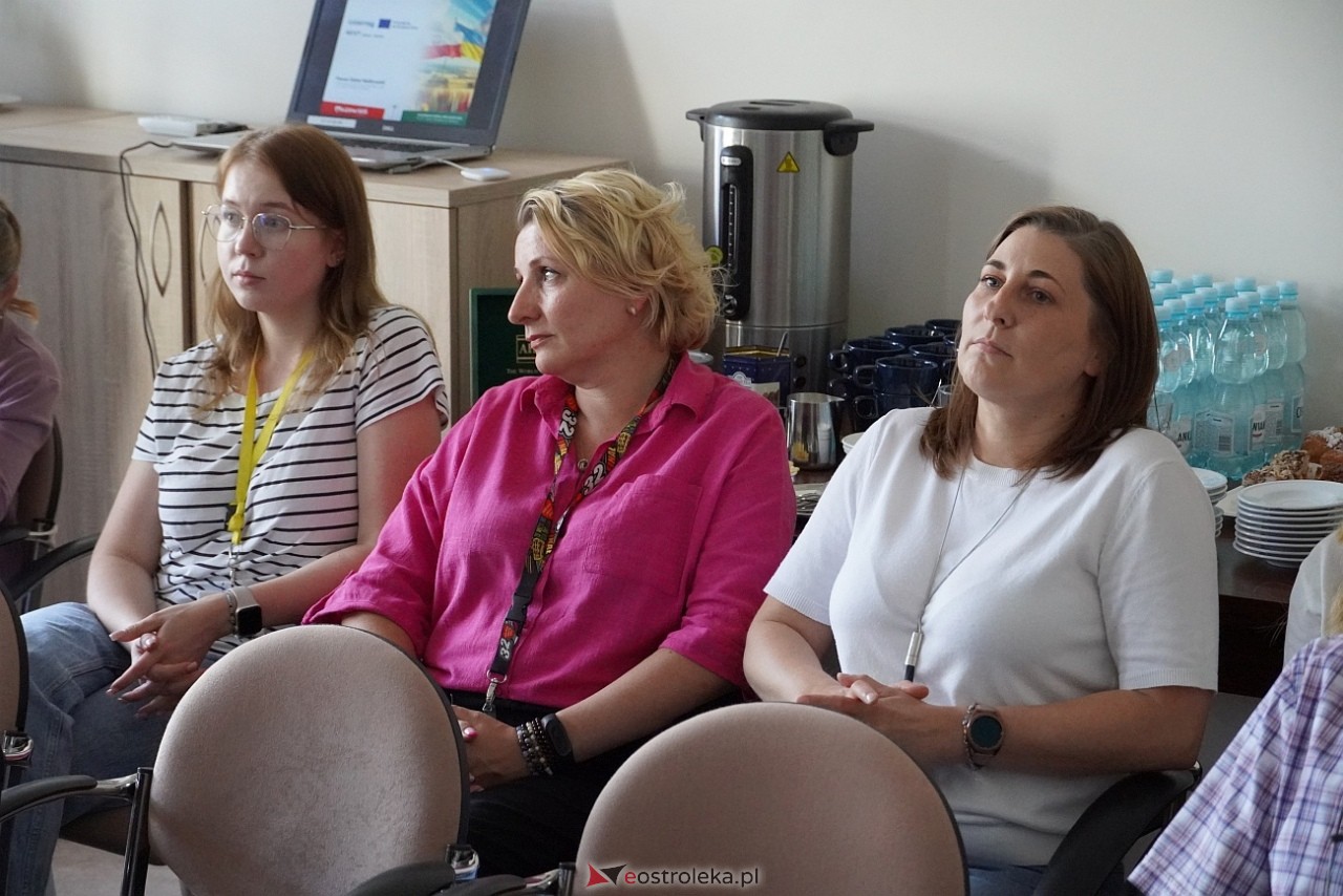 Wielka inwestycja ostrołęckiego szpitala - nowe lądowisko i windy. Podpisanie umowy [29.07.2024] - zdjęcie #30 - eOstroleka.pl