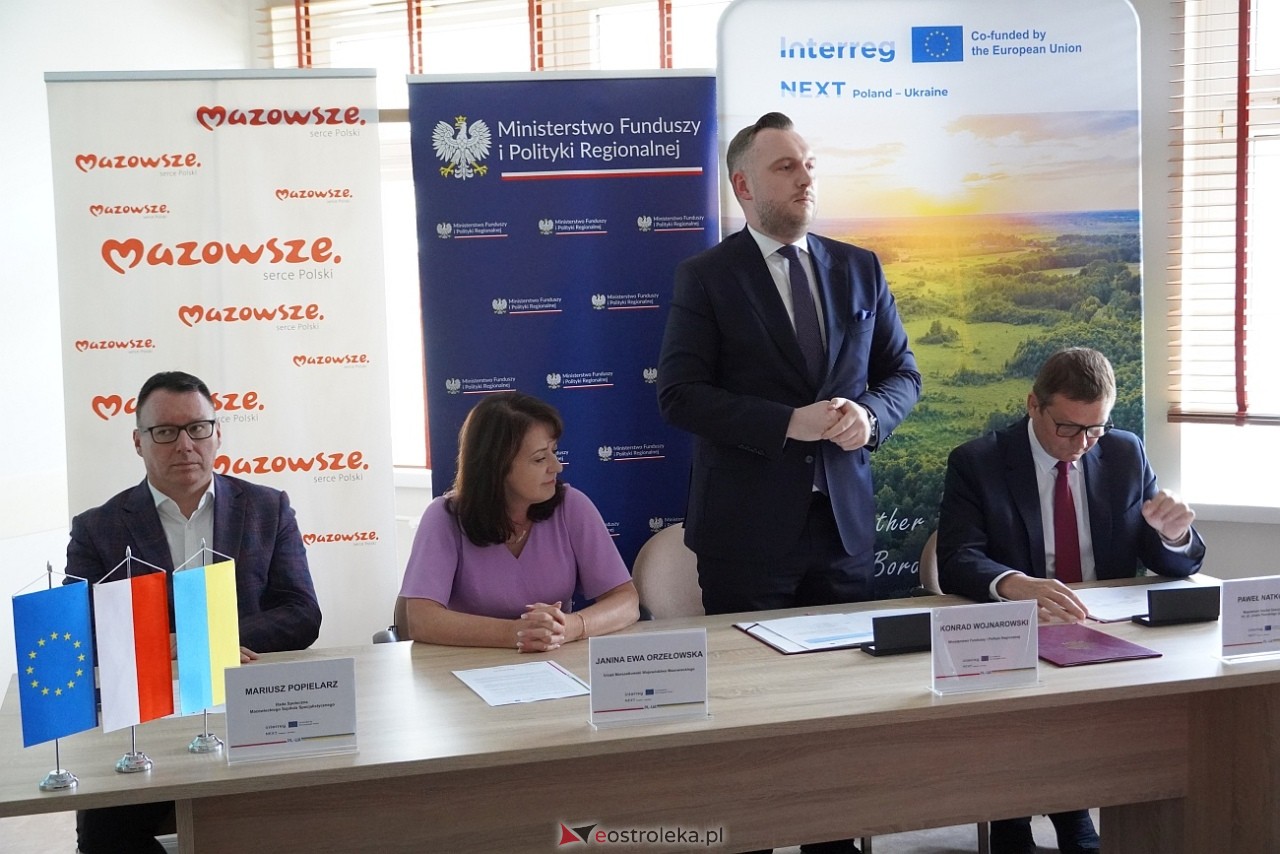 Wielka inwestycja ostrołęckiego szpitala - nowe lądowisko i windy. Podpisanie umowy [29.07.2024] - zdjęcie #22 - eOstroleka.pl