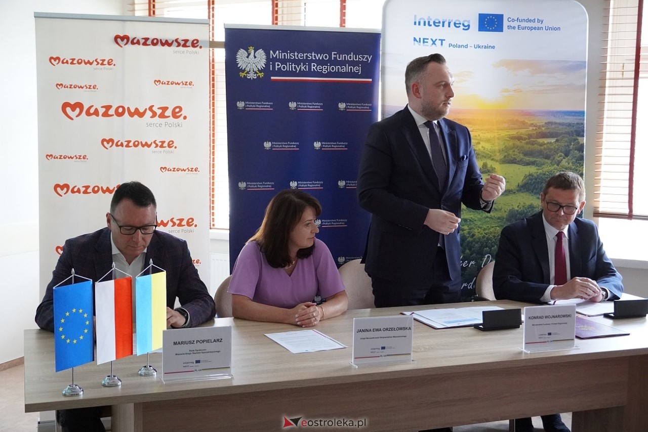 Wielka inwestycja ostrołęckiego szpitala - nowe lądowisko i windy. Podpisanie umowy [29.07.2024] - zdjęcie #21 - eOstroleka.pl