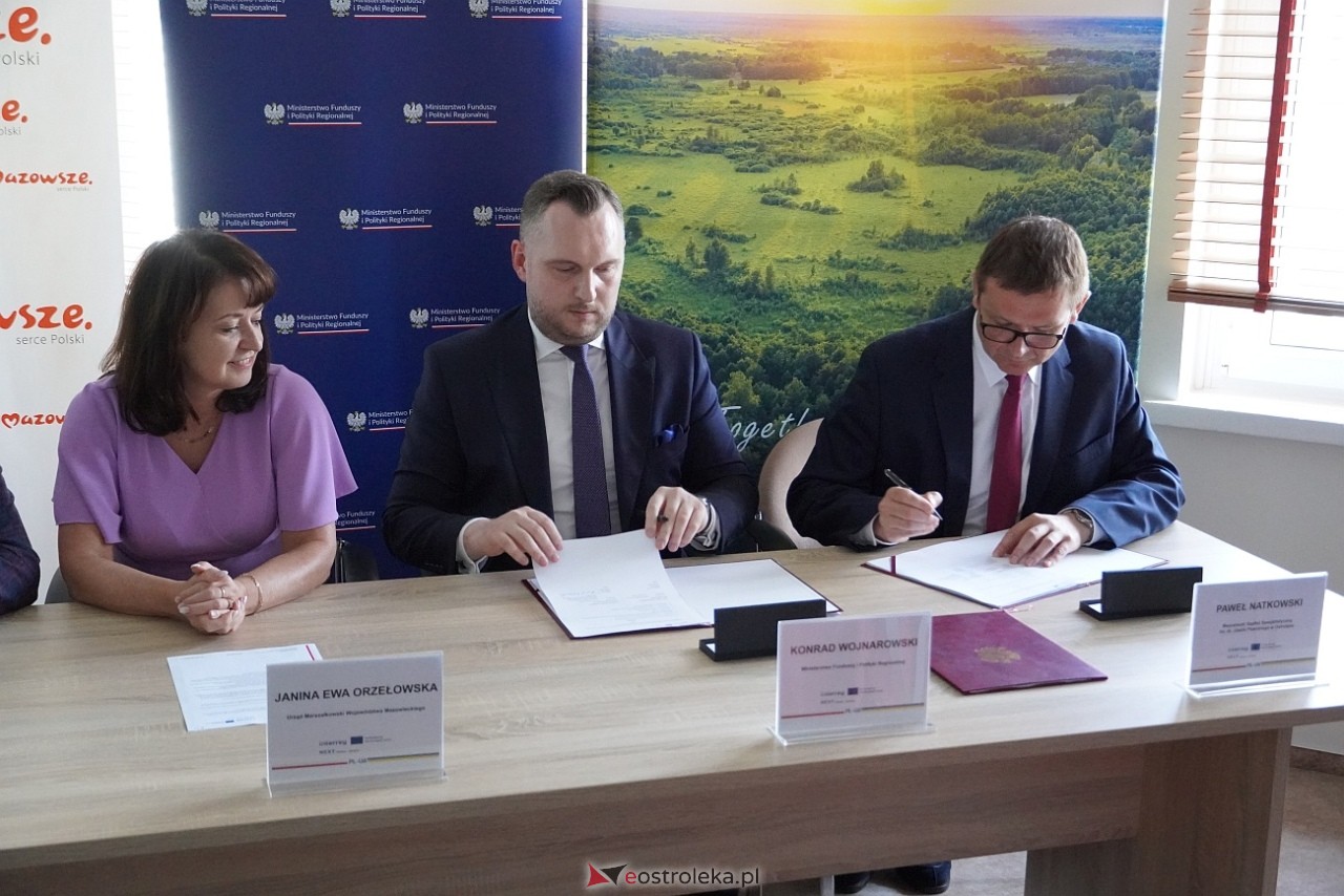 Wielka inwestycja ostrołęckiego szpitala - nowe lądowisko i windy. Podpisanie umowy [29.07.2024] - zdjęcie #11 - eOstroleka.pl